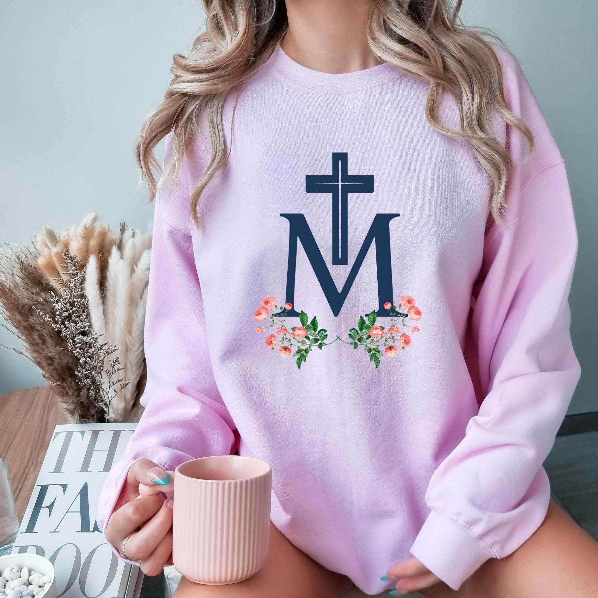 Marian Cross Sweatshirt - Light Pink Color